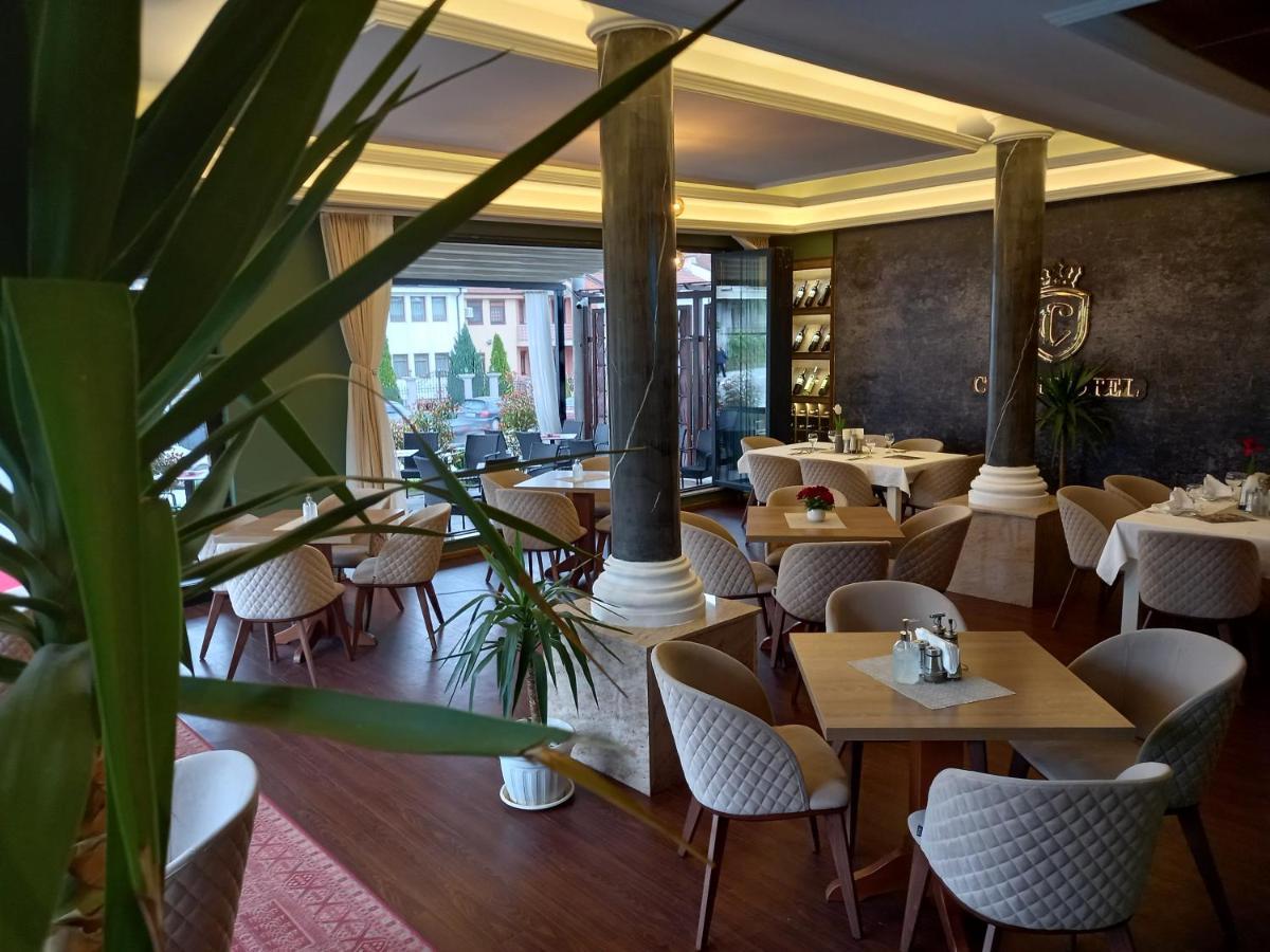 Conti Hotel & Restaurant Gjakova Eksteriør bilde