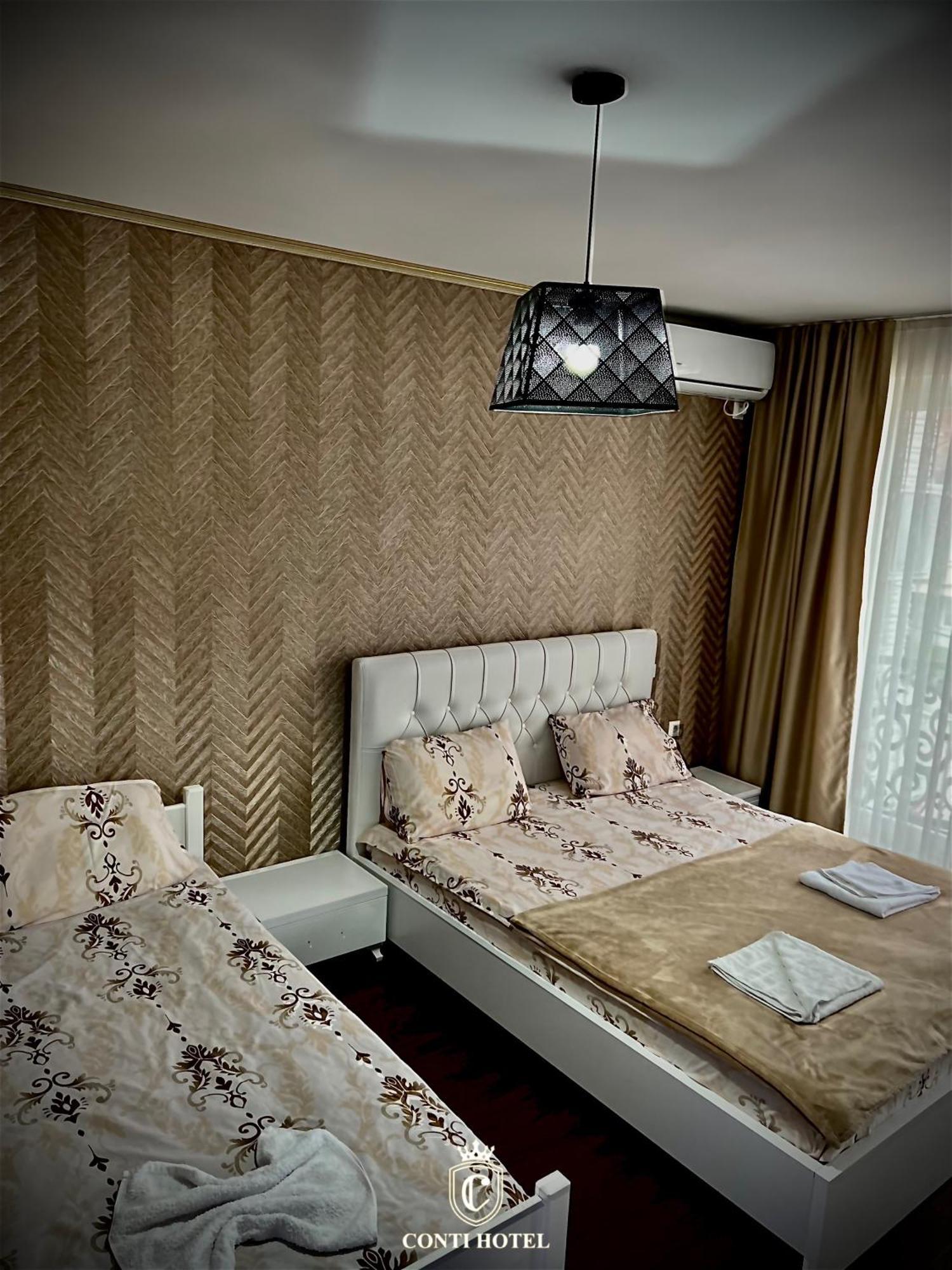 Conti Hotel & Restaurant Gjakova Eksteriør bilde