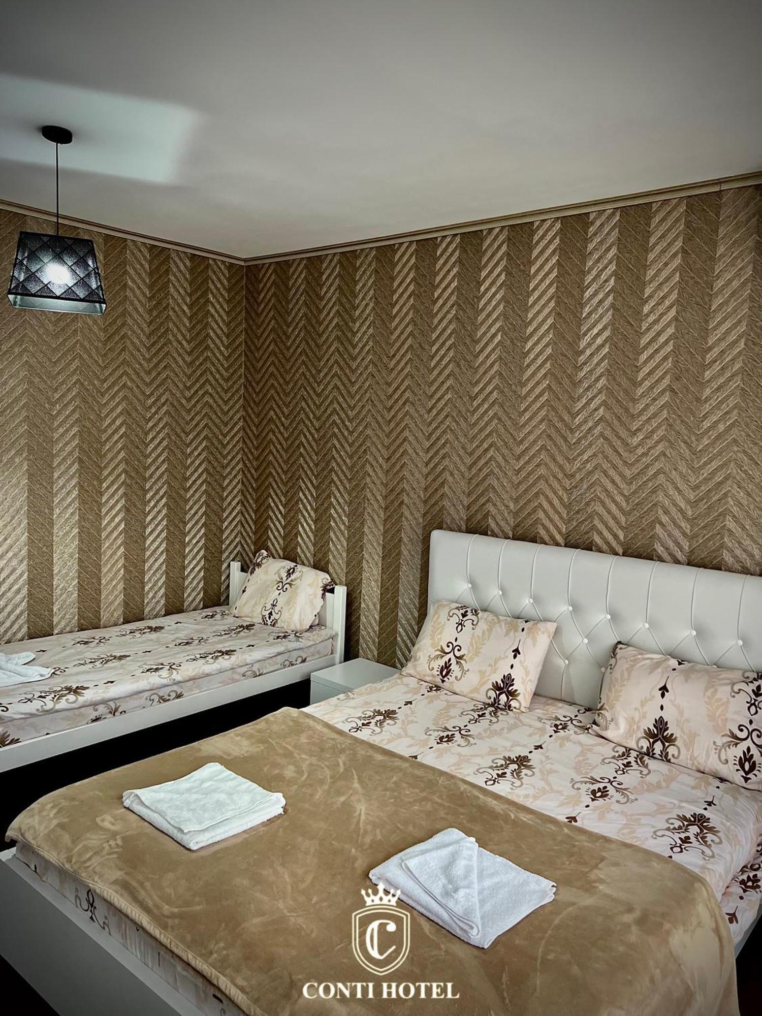 Conti Hotel & Restaurant Gjakova Eksteriør bilde